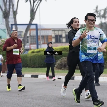 Runner Photo 7273295