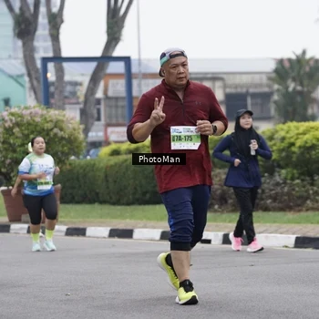 Runner Photo 7273299
