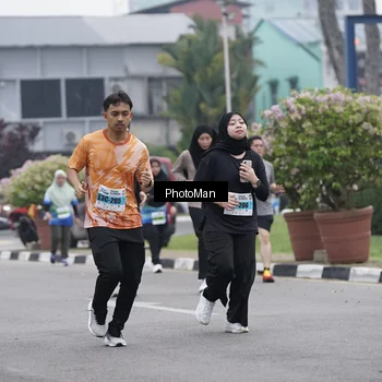 Runner Photo 7273363