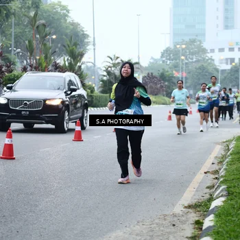 Runner Photo 7273368