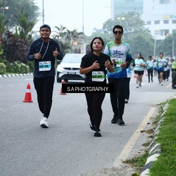 Runner Photo 7273371