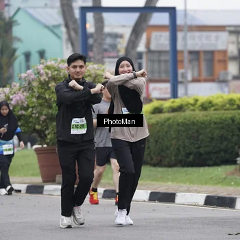 Runner Photo 7273375
