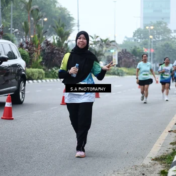 Runner Photo 7273381