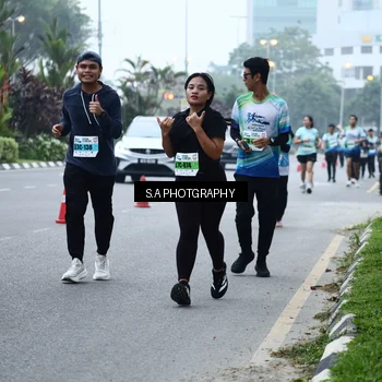 Runner Photo 7273443