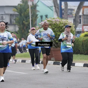 Runner Photo 7273450