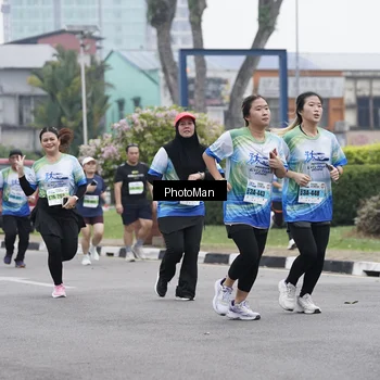 Runner Photo 7273544