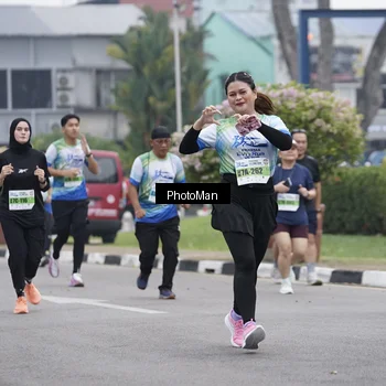 Runner Photo 7273563