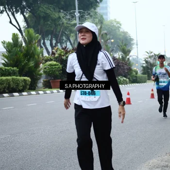 Runner Photo 7273564