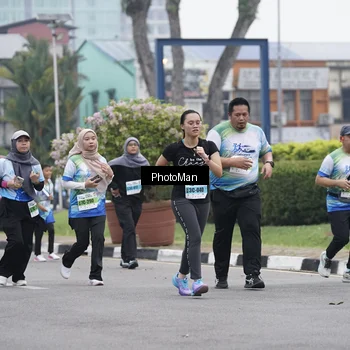 Runner Photo 7273598