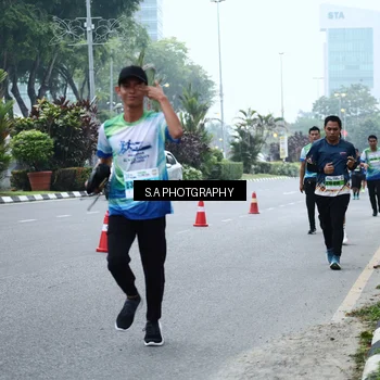 Runner Photo 7273599