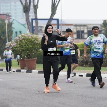 Runner Photo 7273601