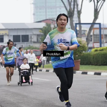 Runner Photo 7273630