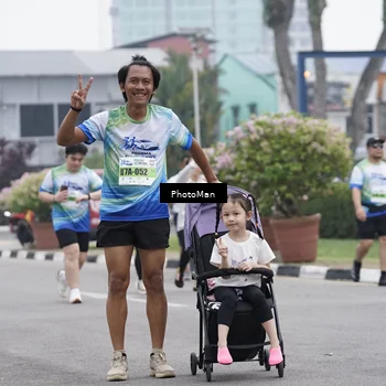 Runner Photo 7273667