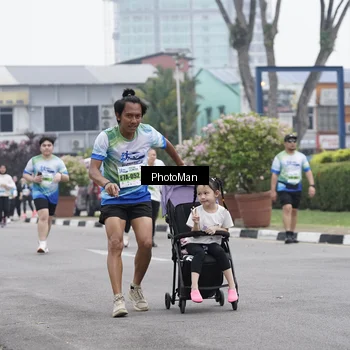 Runner Photo 7273672