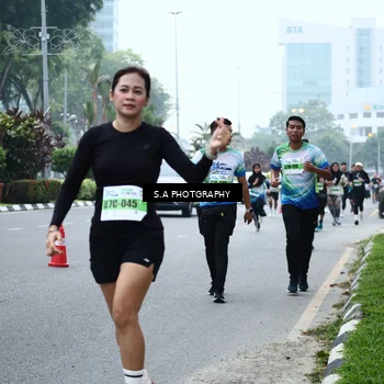 Runner Photo 7273674