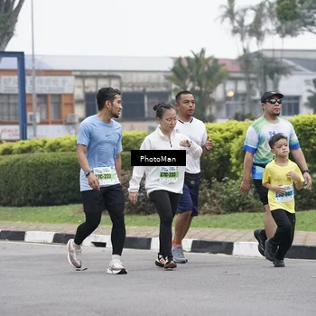 Runner Photo 7273675