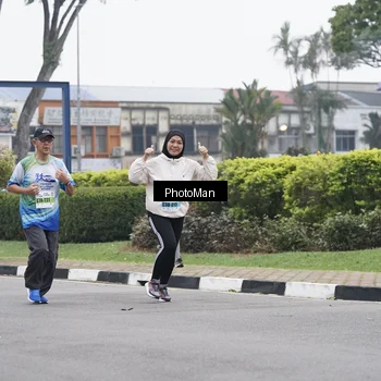 Runner Photo 7273686