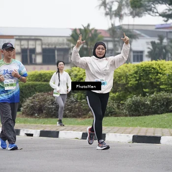 Runner Photo 7273696