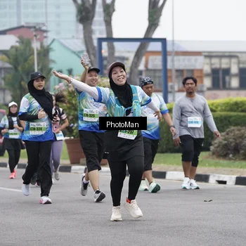 Runner Photo 7273714