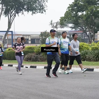 Runner Photo 7273727