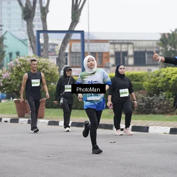 Runner Photo 7273737
