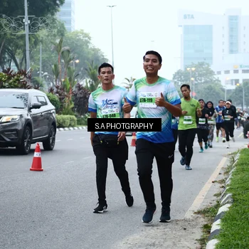 Runner Photo 7273747