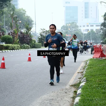 Runner Photo 7273748