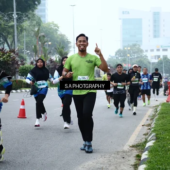 Runner Photo 7273749