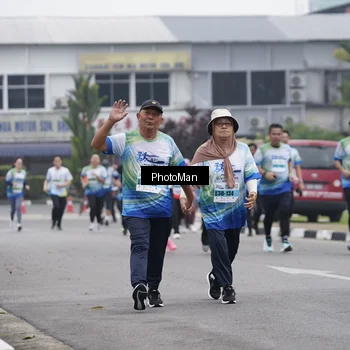 Runner Photo 7273806