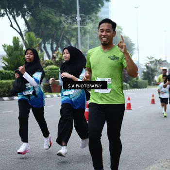 Runner Photo 7273818