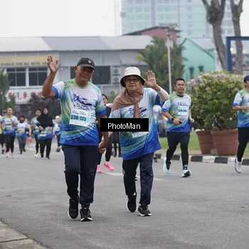 Runner Photo 7273836