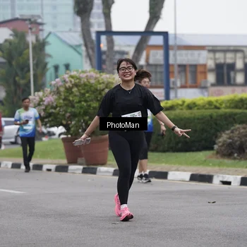 Runner Photo 7273845