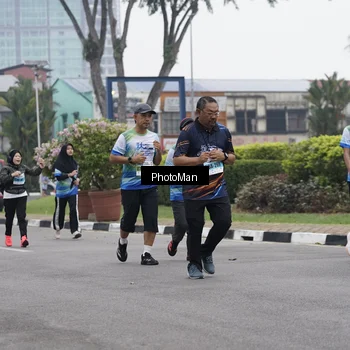Runner Photo 7273889