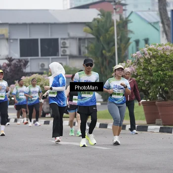 Runner Photo 7273891