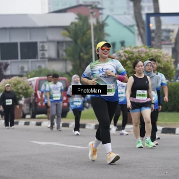 Runner Photo 7273936