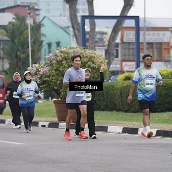 Runner Photo 7273991