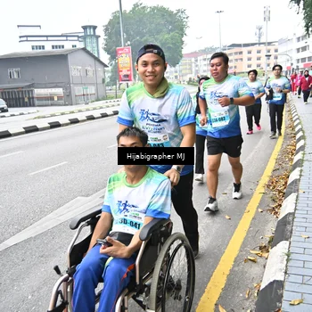 Runner Photo 7273999