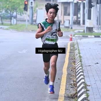 Runner Photo 7274011