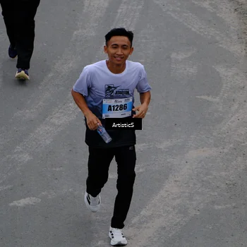 Runner Photo 7274032