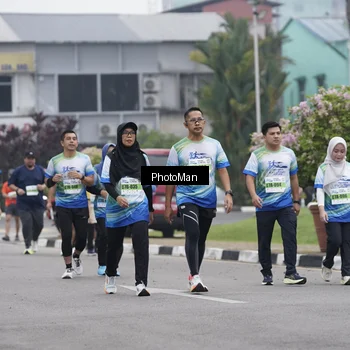 Runner Photo 7274068