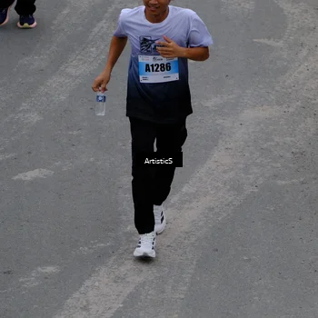 Runner Photo 7274076