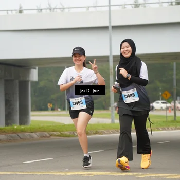 Runner Photo 7274079
