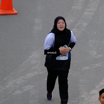 Runner Photo 7274083