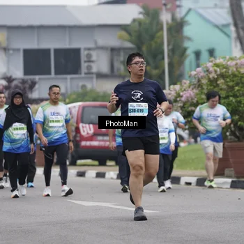 Runner Photo 7274085