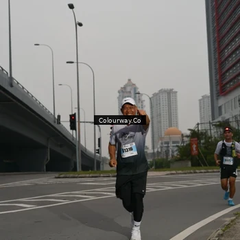 Runner Photo 7274114