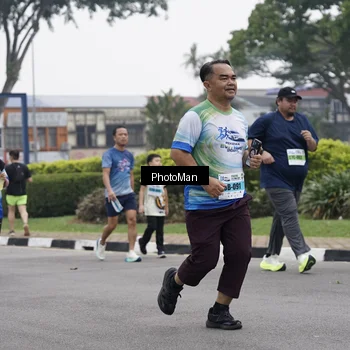 Runner Photo 7274153