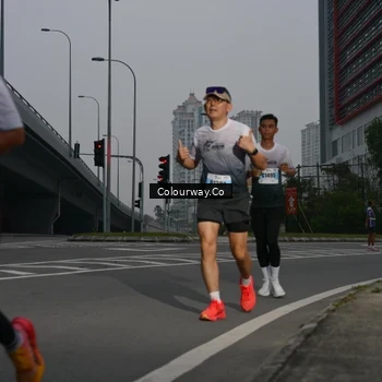Runner Photo 7274159