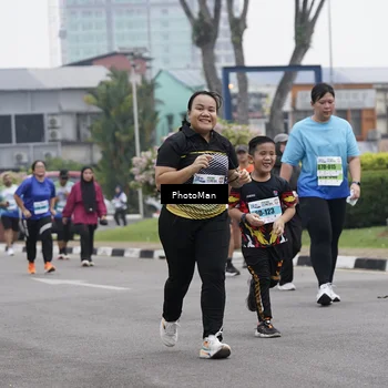 Runner Photo 7274208