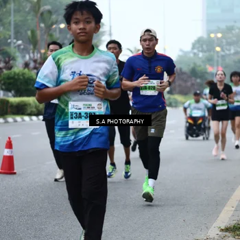 Runner Photo 7274350