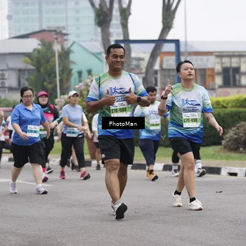Runner Photo 7274356